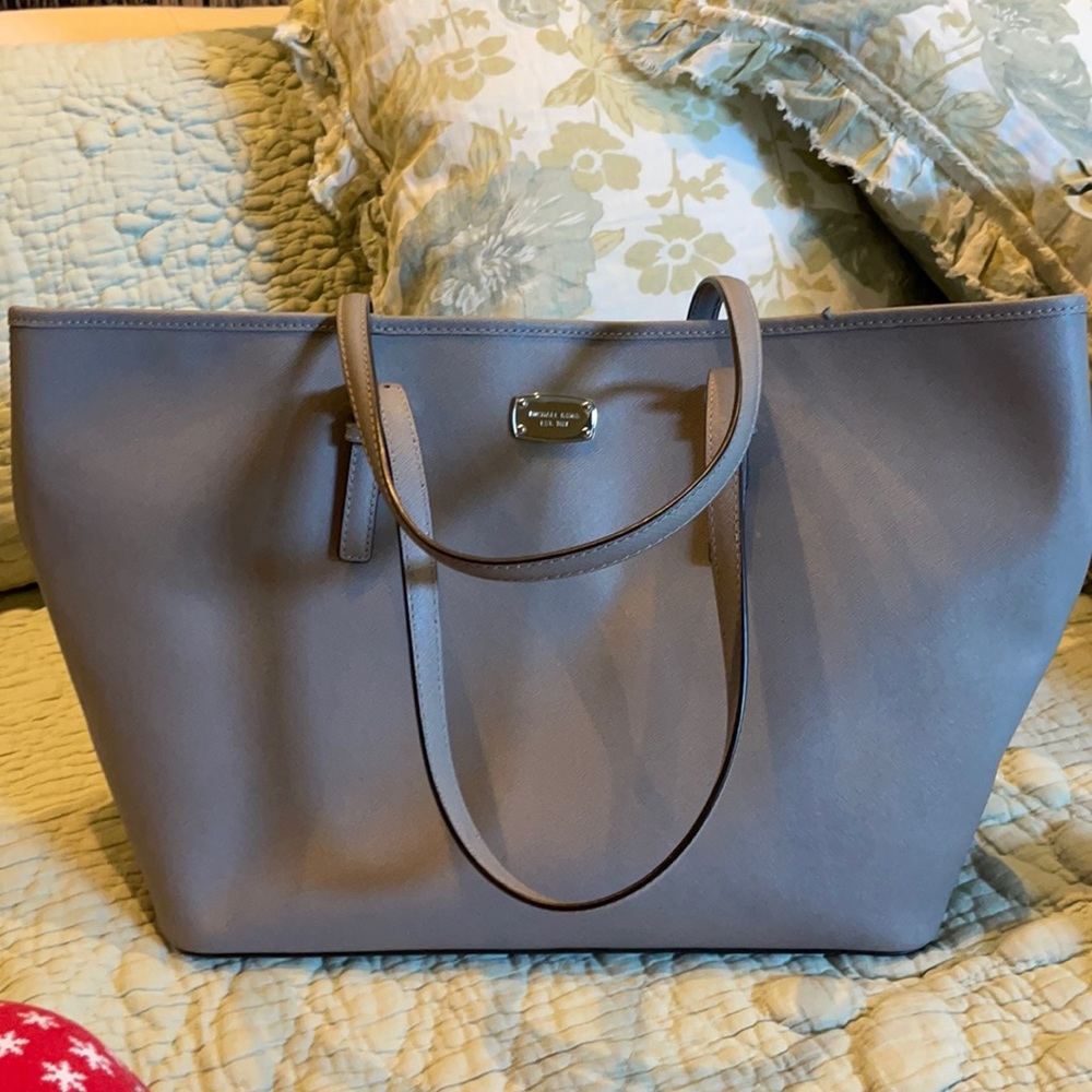 Michael Kors gray bag